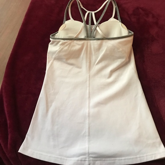 Athleta light purple/ pink workout shirt - Picture 2 of 4